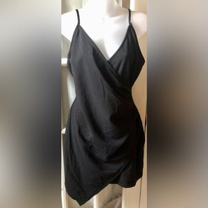 women’s black spaghetti strap side ruched mini dress in size xxl